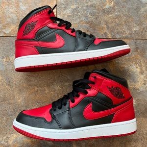 Jordan 1 Mid Banned USM9